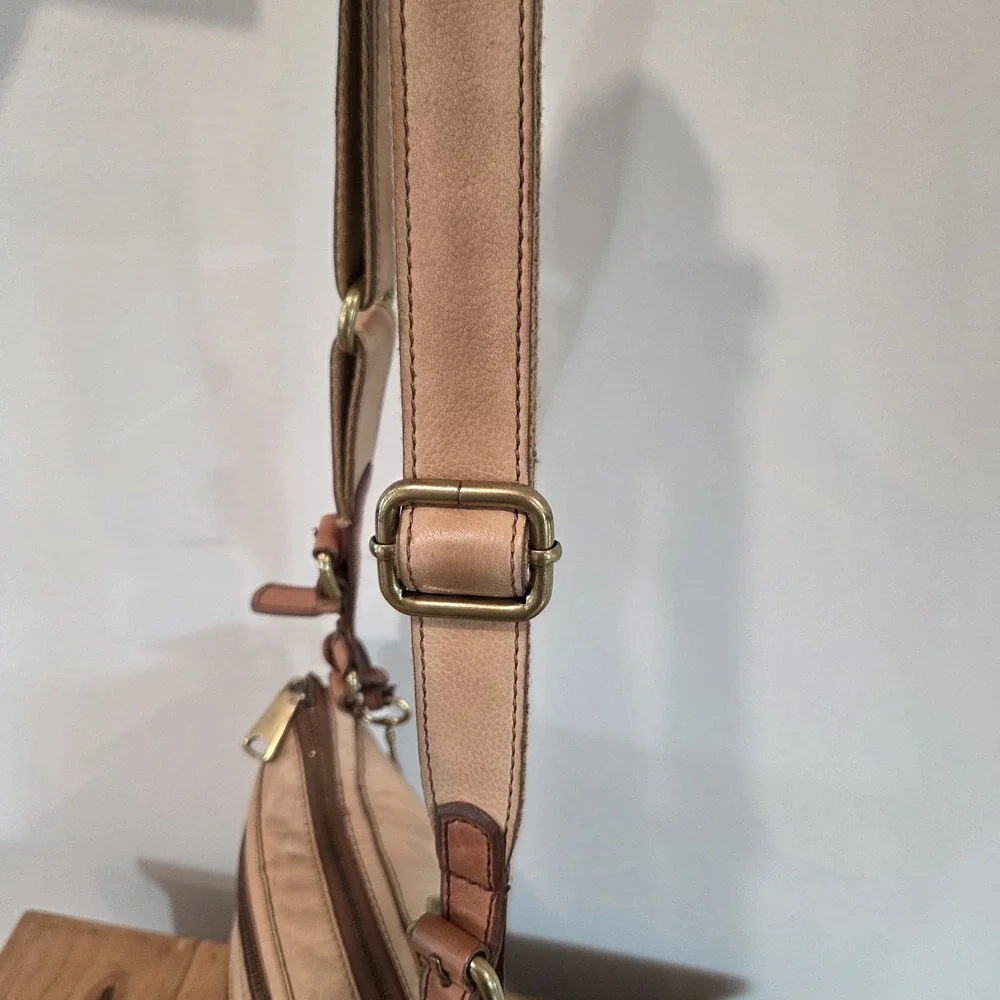 Fossil Tan Leather Crossbody Shoulder Bag Canvas Strap Key Charm Mul